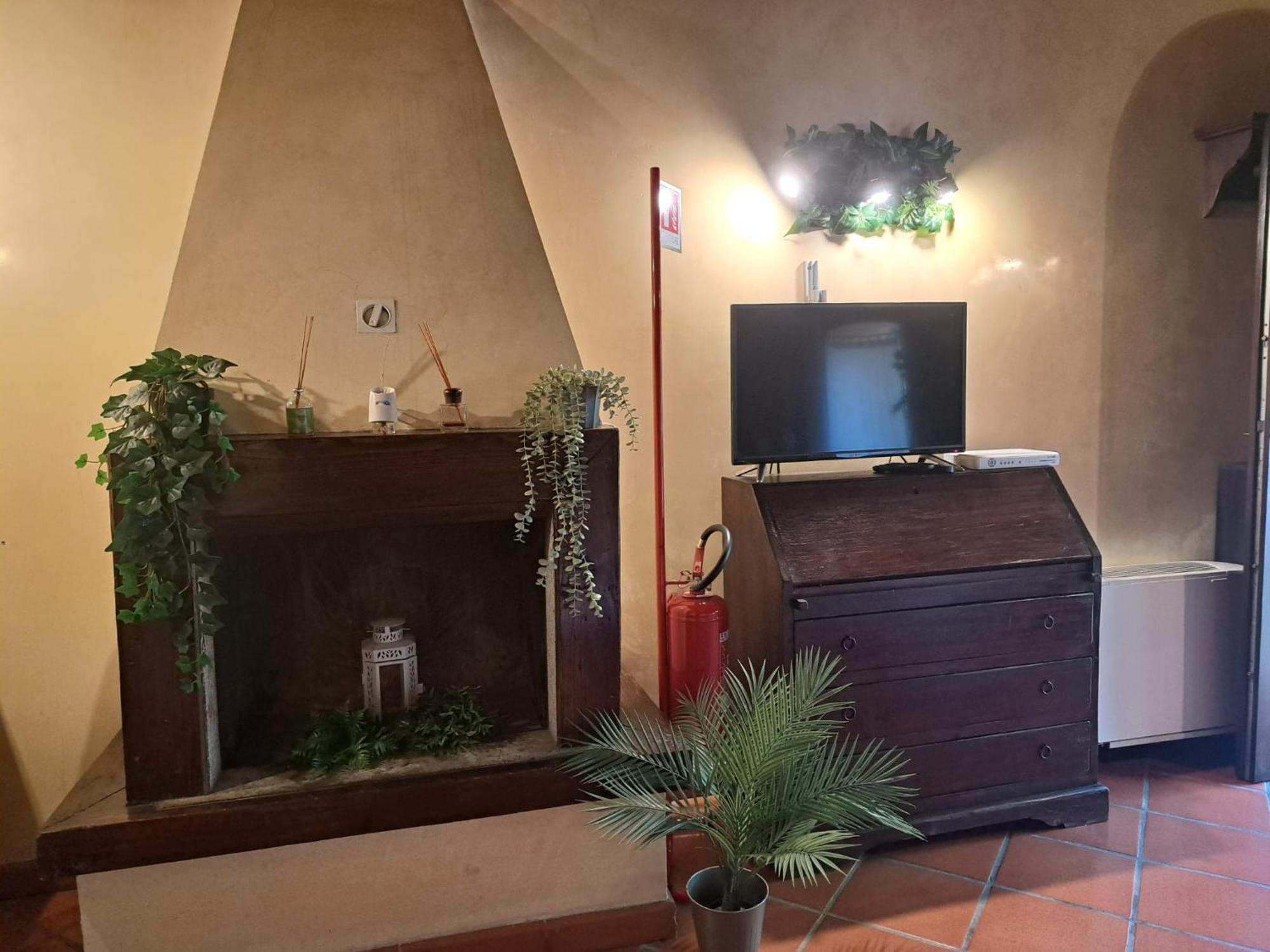 מילאנו Monolocale Dalia Abbadesse Guest House מראה חיצוני תמונה