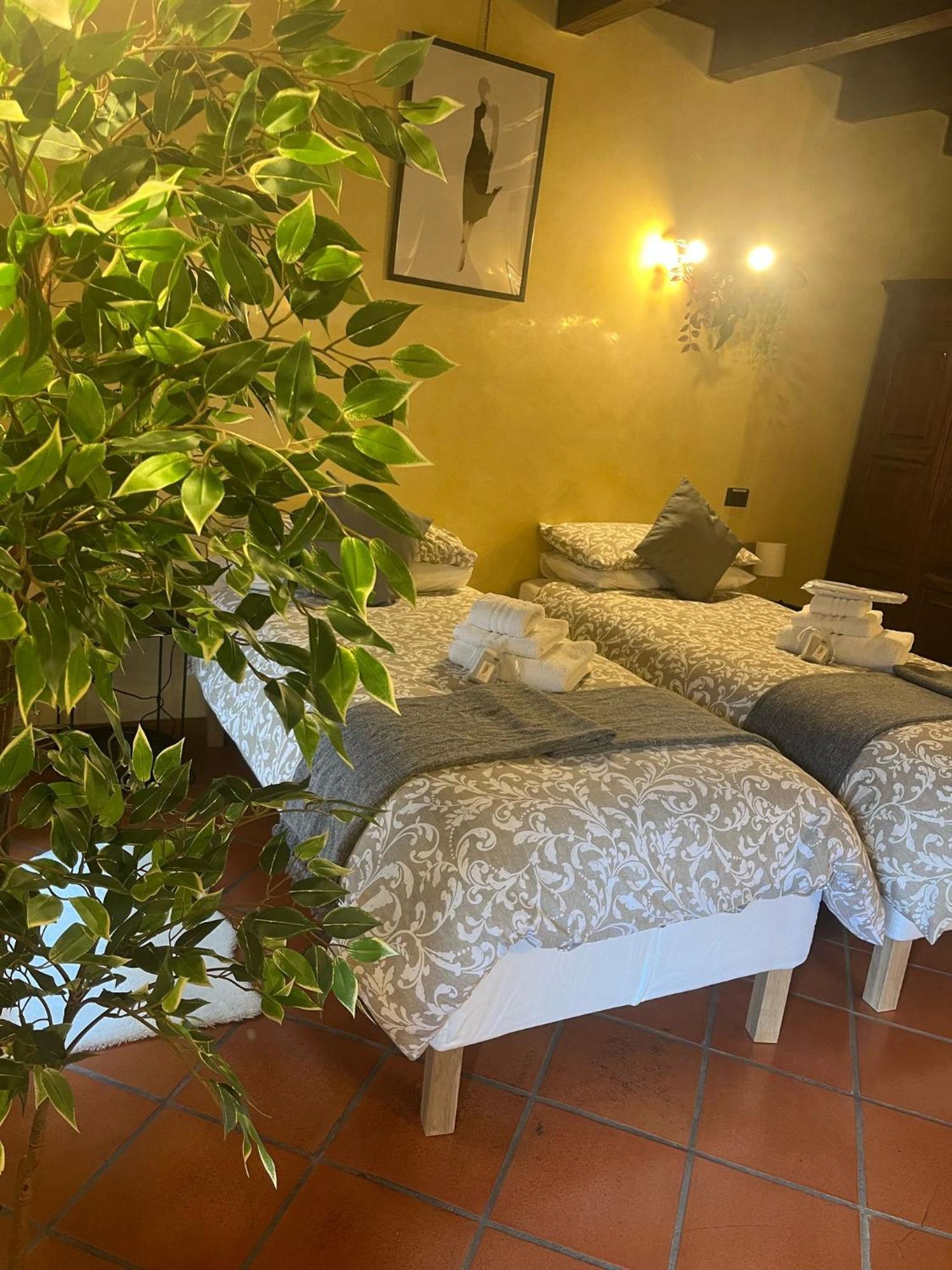 מילאנו Monolocale Dalia Abbadesse Guest House מראה חיצוני תמונה